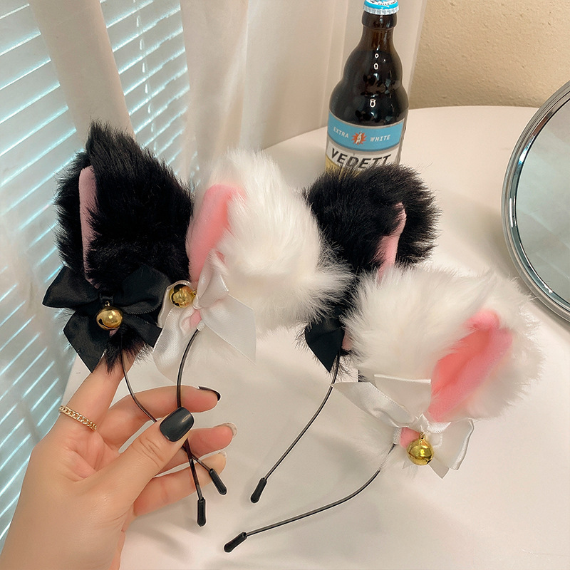 Anime Cosplay Photoshoot - 징글 벨이 달린 1/2PCS 봉제 고양이