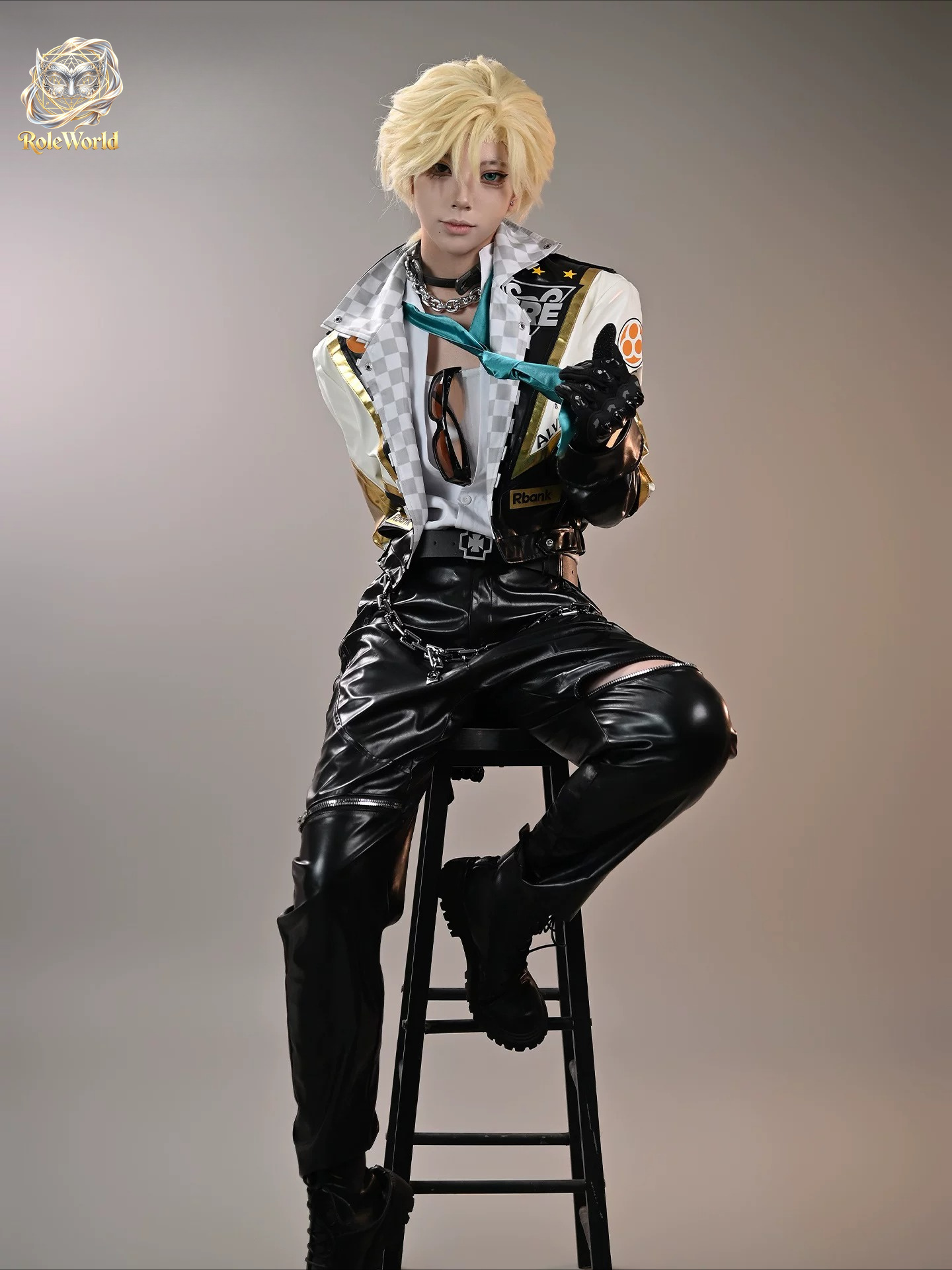 아이덴티티 V 나이트 리처드 스털링 SRE 팀 코스프레 - Anime Cosplay Photoshoot 리뷰 및 가격